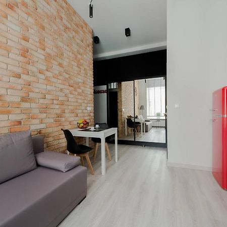 4 Eco Apart Chateau Jagiellonska 22 Warszawa Old Town Exterior foto